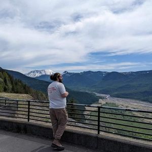 Meet your Posher, Layne